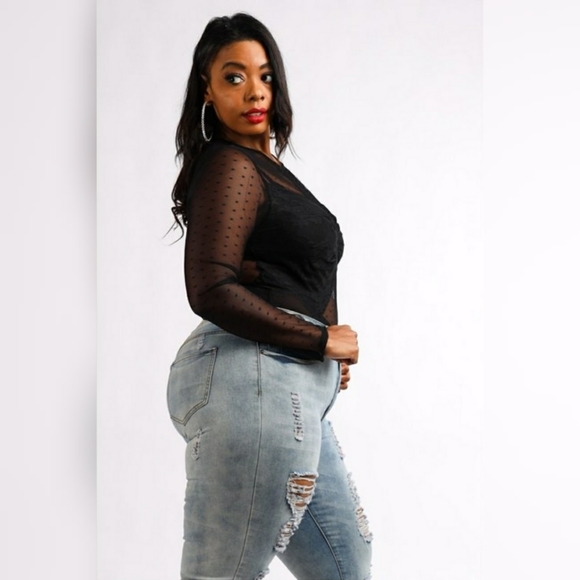 Plus size lace bodysuits in stock! - Picture 2 of 4